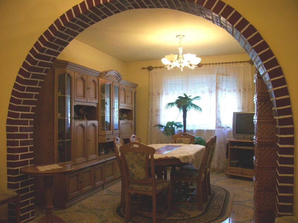 Pensiunea Covaciu Vadu Izei Exterior photo